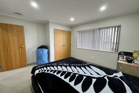 Photo of property in 2/27 Rata Street, New Lynn, Auckland, 0600
