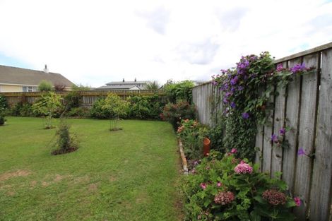 Photo of property in 16 Kittyhawk Row, Bulls, 4818