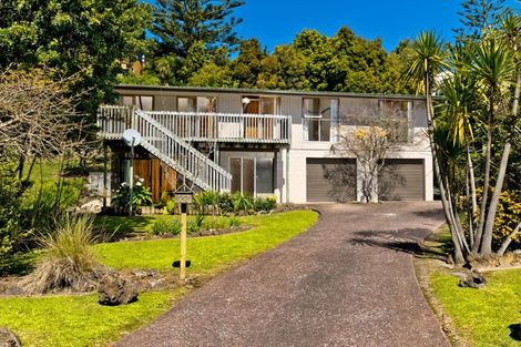 Photo of property in 22 Awaruku Road, Torbay, Auckland, 0630
