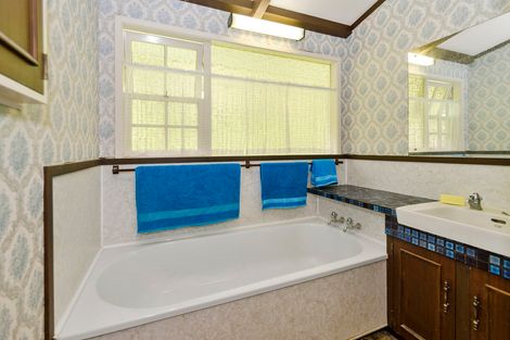 Photo of property in 3 Cromwell Place, Pukekohe, 2120