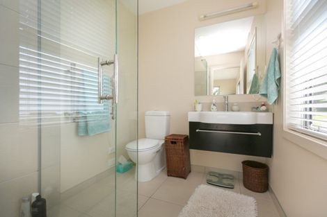 Photo of property in 1089 Plymouth Road, Koru, New Plymouth, 4374