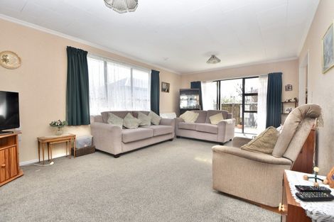 Photo of property in 16a Seddon Street, Carterton, 5713