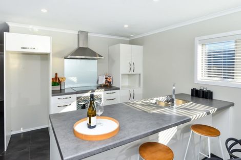 Photo of property in 24 Anna Jean Crescent, Flagstaff, Hamilton, 3210