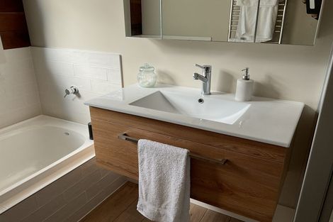 Photo of property in 9 Hibiscus Avenue, Snells Beach, 0920