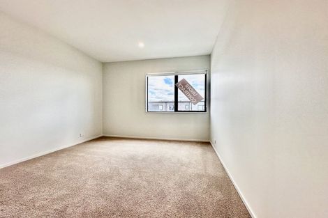 Photo of property in 90 Nganui Avenue, Takanini, Auckland, 2112
