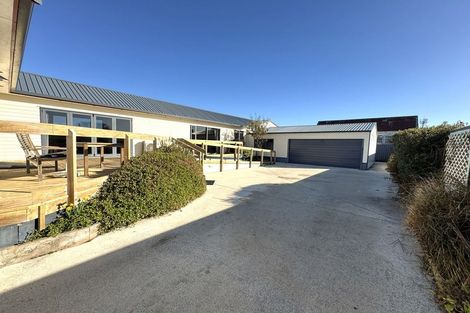Photo of property in 24 Lanark Street, Balclutha, 9230