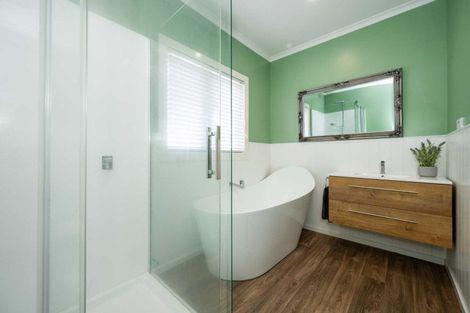 Photo of property in 706 Avenue Road West, Saint Leonards, Hastings, 4120