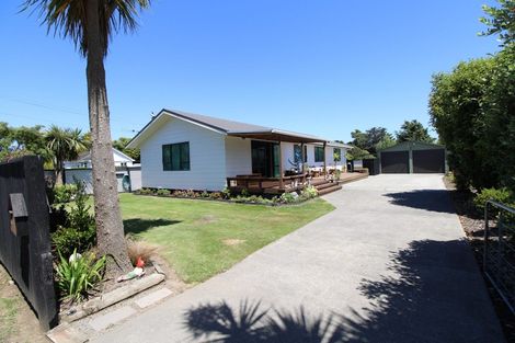 Photo of property in 48 Norbiton Road, Foxton, 4814