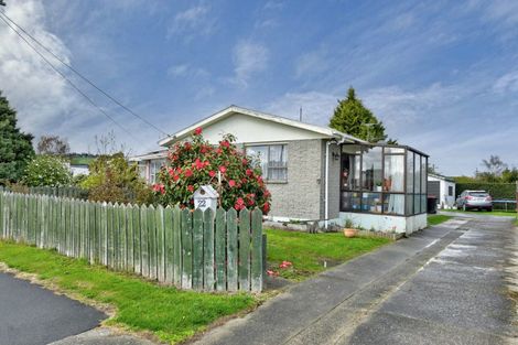 Photo of property in 22 Lawrence Street, East Gore, Gore, 9710