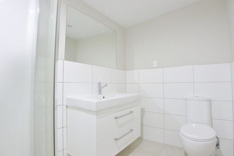 Photo of property in 9/45a Swanson Road, Henderson, Auckland, 0610
