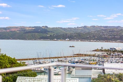 Photo of property in 15 Howard Road, Point Howard, Lower Hutt, 5013