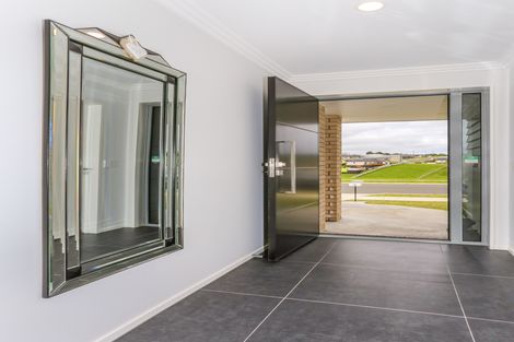 Photo of property in 7 Raithburn Terrace, Pokeno, 2402