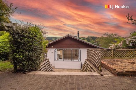 Photo of property in 72 Hocken Street, Kenmure, Dunedin, 9011