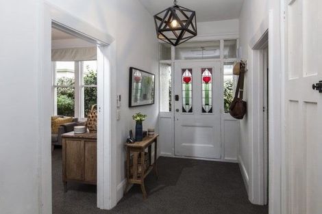 Photo of property in 56 Winton Street, St Albans, Christchurch, 8014