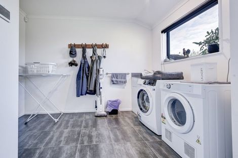 Photo of property in 65 Concord Line, Kaitoke, 4572