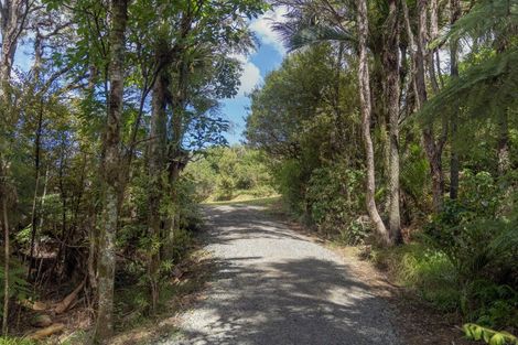 Photo of property in 47 Tarapatiki Drive, Whitianga, 3510