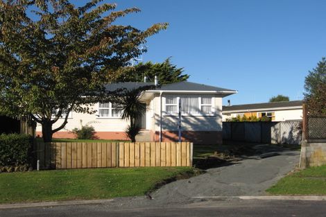 Photo of property in 27 Weka Place, Tokoroa, 3420