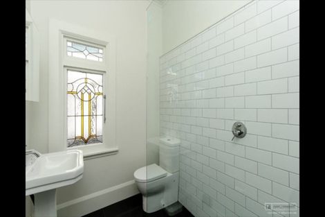 Photo of property in 21 Watson Street, Strandon, New Plymouth, 4312