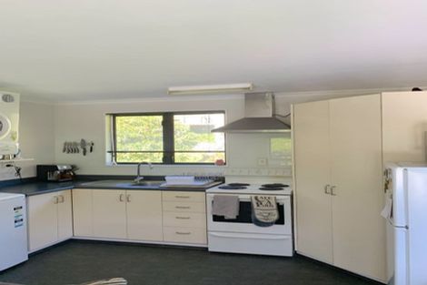 Photo of property in 32 Rhine Street, Island Bay, Wellington, 6023