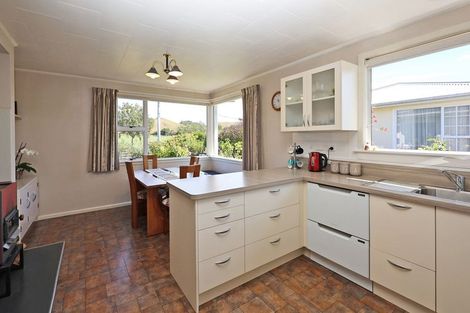Photo of property in 19 Lismore Street, Oamaru North, Oamaru, 9400