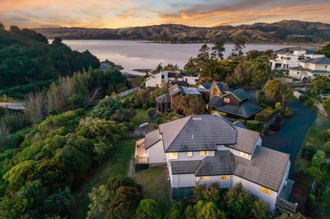 Photo of property in 56 Molyneux Close, Whitby, Porirua, 5024