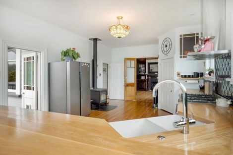 Photo of property in 19 Wharfe Street, South Hill, Oamaru, 9400