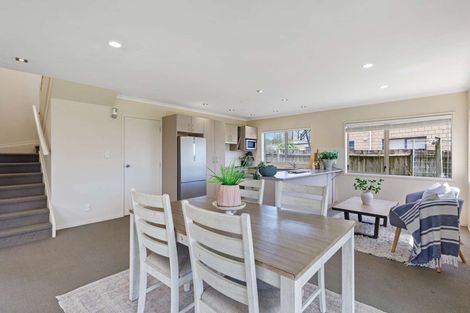 Photo of property in 34 Aitkenhead Court, Parakai, 0830