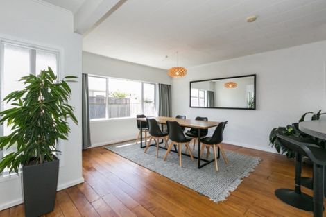 Photo of property in 1c Arataki Road, Havelock North, 4130