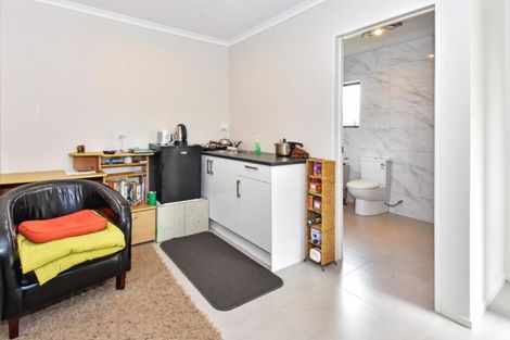 Photo of property in 4a Mclean Avenue, Papatoetoe, Auckland, 2025