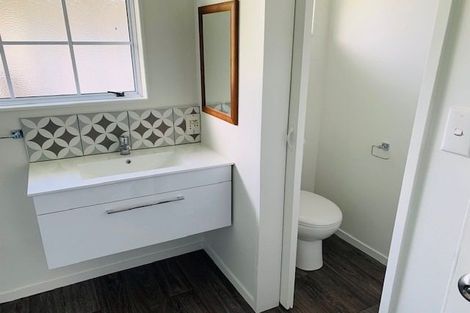 Photo of property in 42 Centennial Avenue, Arrowtown, 9302