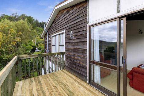 Photo of property in 476 Stokes Valley Road, Stokes Valley, Lower Hutt, 5019