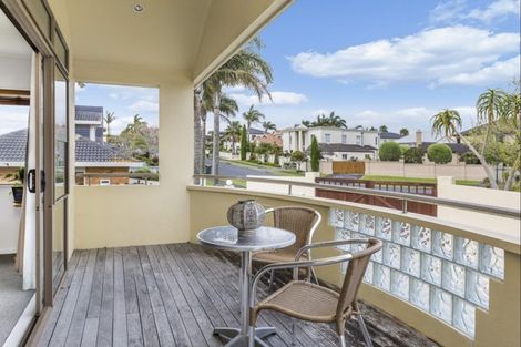 Photo of property in 13 Kahala Place, West Harbour, Auckland, 0618