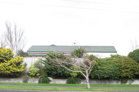 Photo of property in 11 Karina Road, Merrilands, New Plymouth, 4312