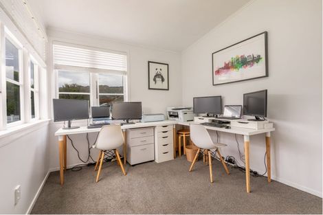 Photo of property in 27 Sladden Street, Naenae, Lower Hutt, 5011