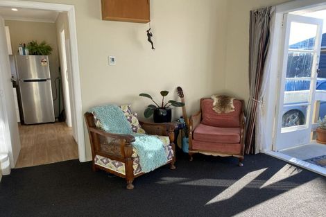 Photo of property in 1/100 Oram Avenue, New Brighton, Christchurch, 8061