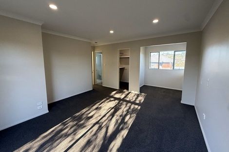Photo of property in 6 Chadlington Avenue, Henderson, Auckland, 0612