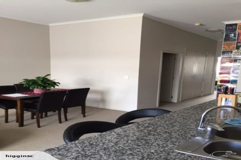 Photo of property in 17/11 Carlos Drive, Flat Bush, Auckland, 2016