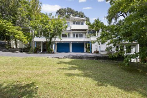 Photo of property in 158 Beach Road, Campbells Bay, Auckland, 0630