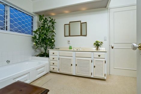 Photo of property in 1/10 Jutland Road, Hauraki, Auckland, 0622