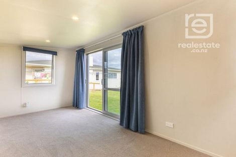 Photo of property in 11 Aberdeen Avenue, Takaro, Palmerston North, 4412