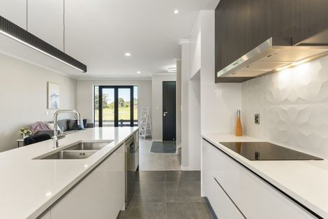 Photo of property in 9 Lark Lane, Whitford, 2571