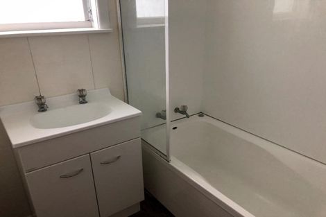 Photo of property in 11 Pukemiro Road, Te Kamo, Whangarei, 0112