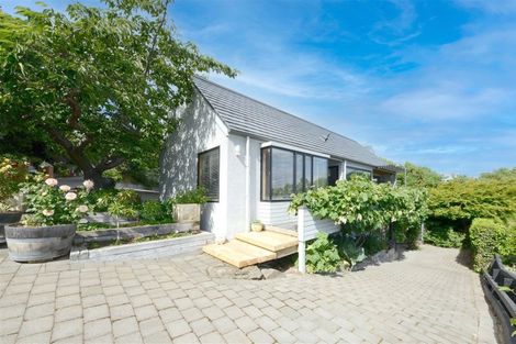 Photo of property in 5 Rhodesvale Terrace, Cashmere, Christchurch, 8022