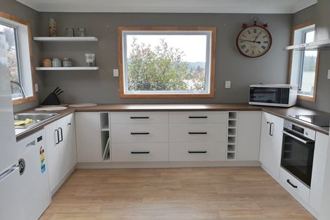 Photo of property in 140 Golf Road, Taumarunui, 3920