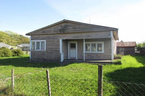 Photo of property in 112 Buller Road, Reefton, 7830