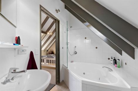 Photo of property in 144 Aubrey Road, Wanaka, 9305