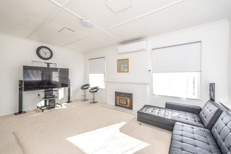 Photo of property in 37 Puriri Street, Gonville, Whanganui, 4501