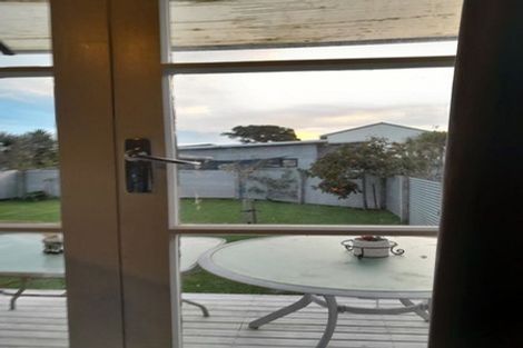 Photo of property in 214 Whitaker Street, Whataupoko, Gisborne, 4010