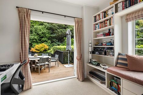 Photo of property in 37 Oban Street, Wadestown, Wellington, 6012