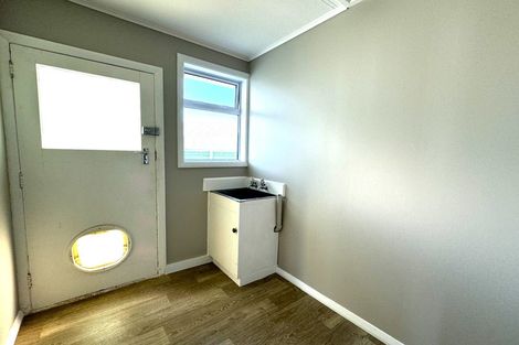 Photo of property in 3 Kupe Place, Highbury, Palmerston North, 4412